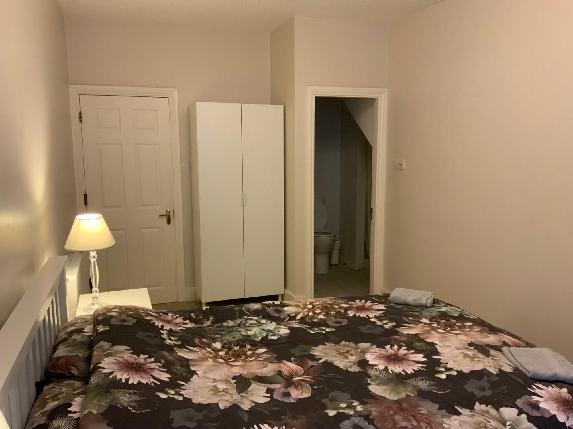 Quite And Cozy 2 Bedroom Apartment 골웨이 외부 사진