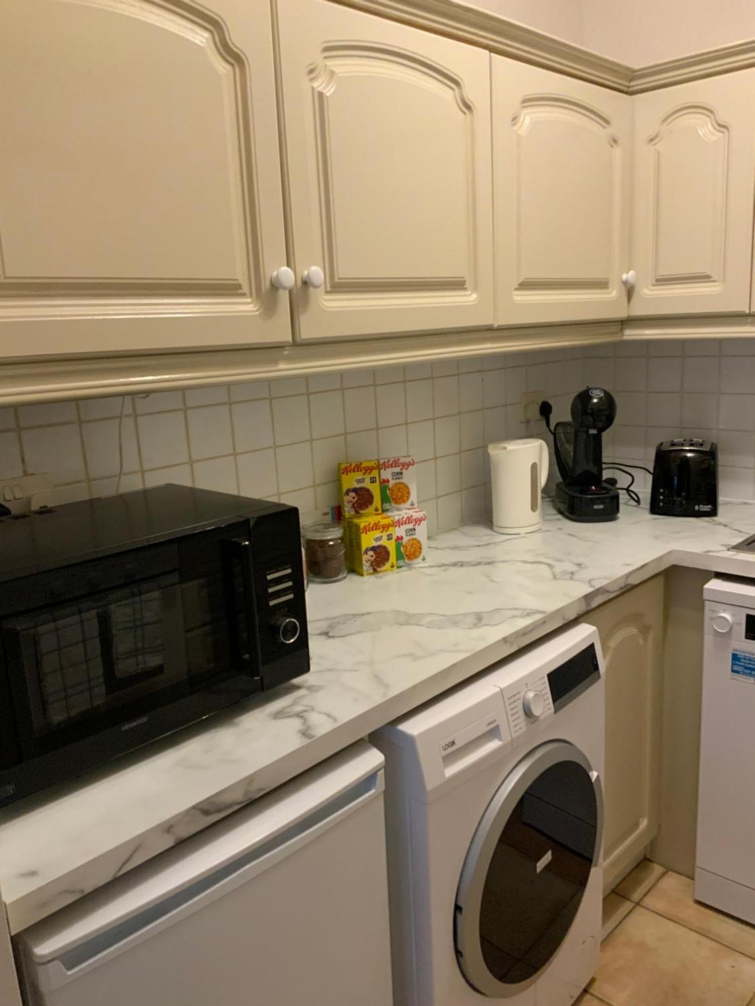 Quite And Cozy 2 Bedroom Apartment 골웨이 외부 사진