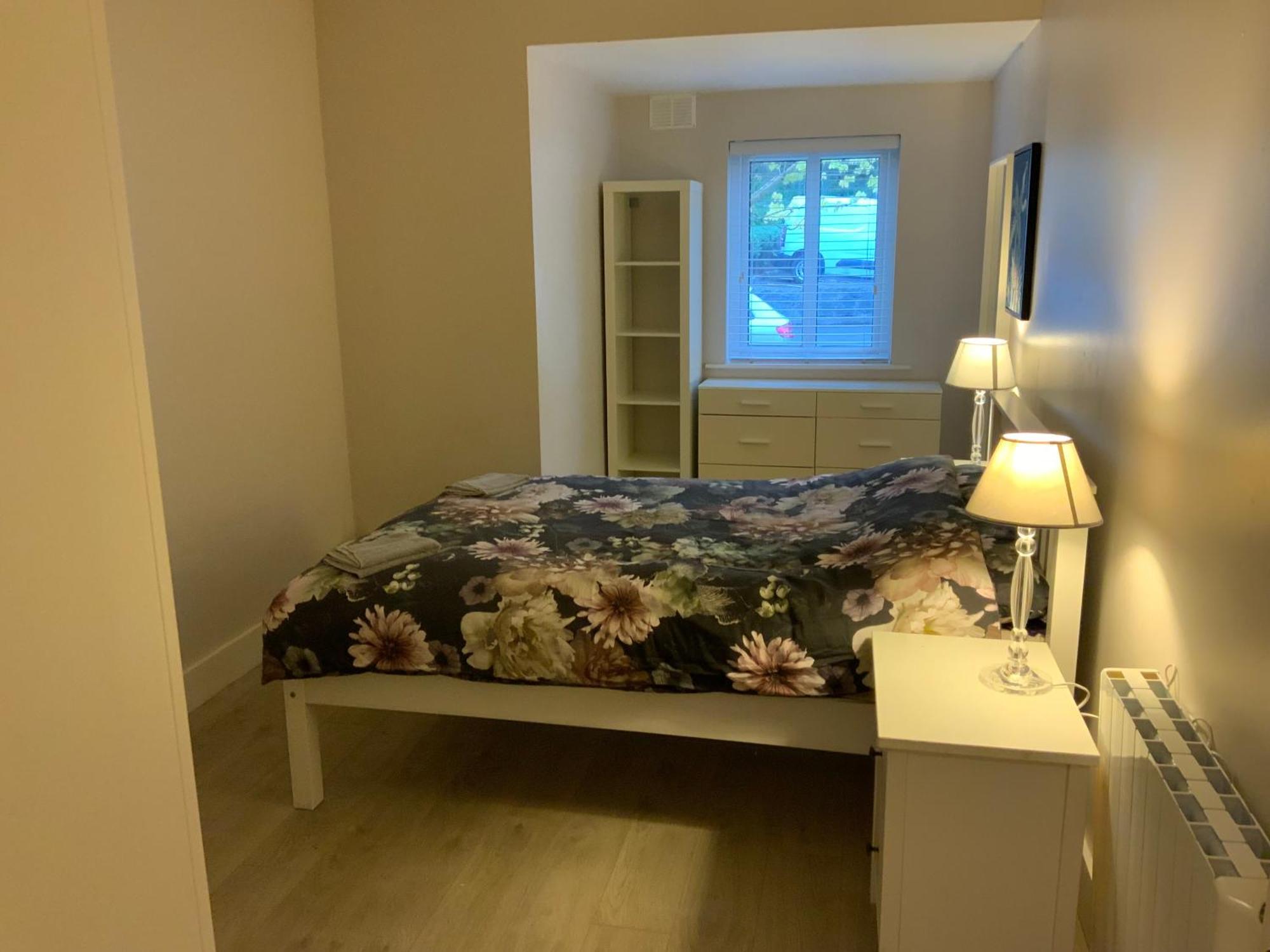 Quite And Cozy 2 Bedroom Apartment 골웨이 외부 사진